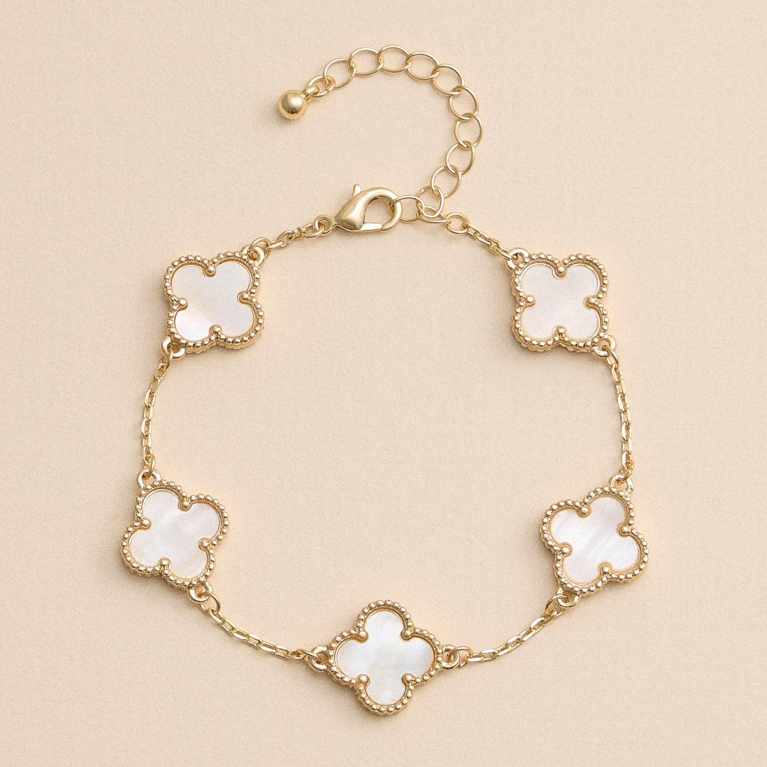 Gold Mother of Pearl Clover Bracelet & Necklace – Elegant Four-Leaf Clover Jewelry